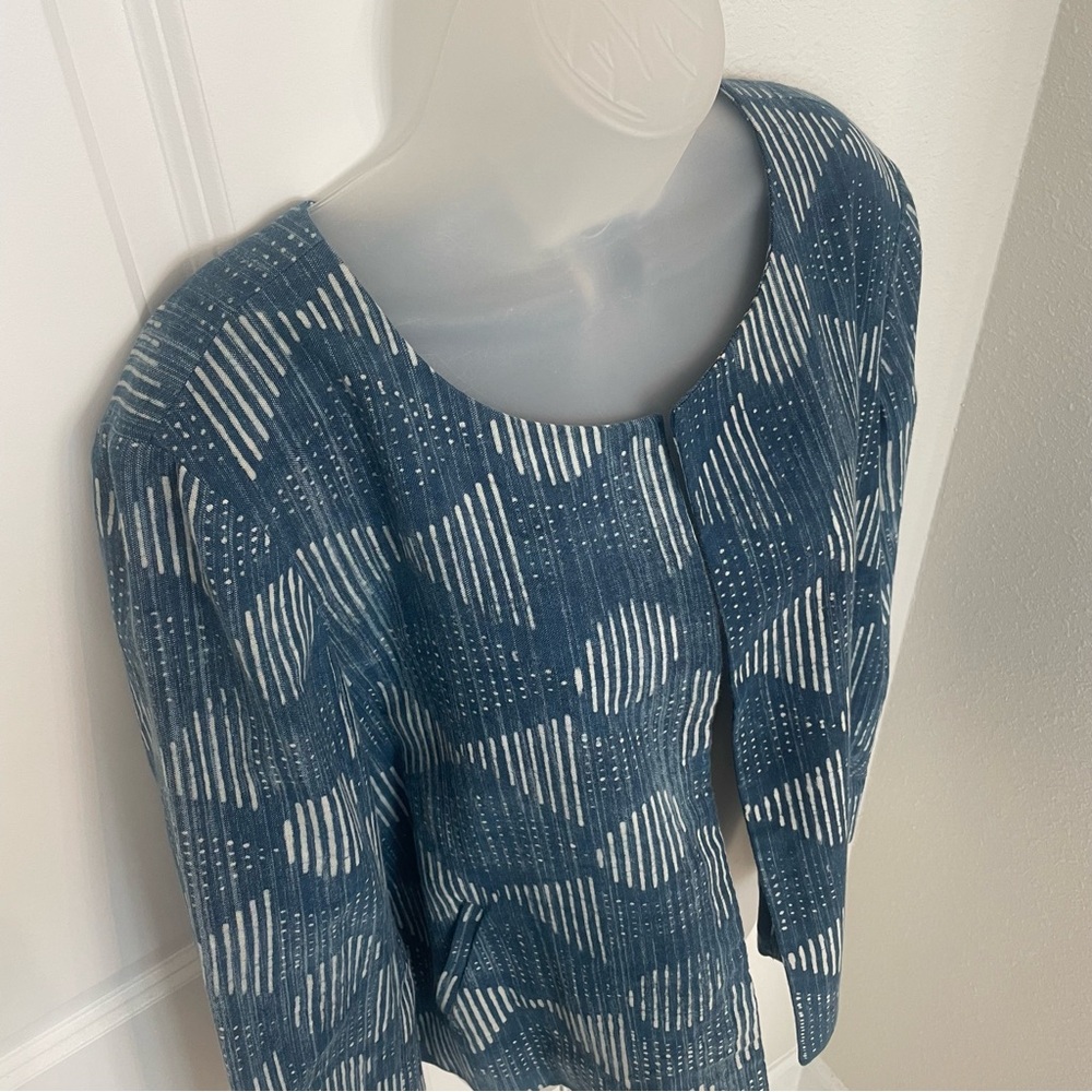 Eileen Fisher Hand Printed Indigo Blazer Jacket in Organic Cotton - Picture 4 of 9